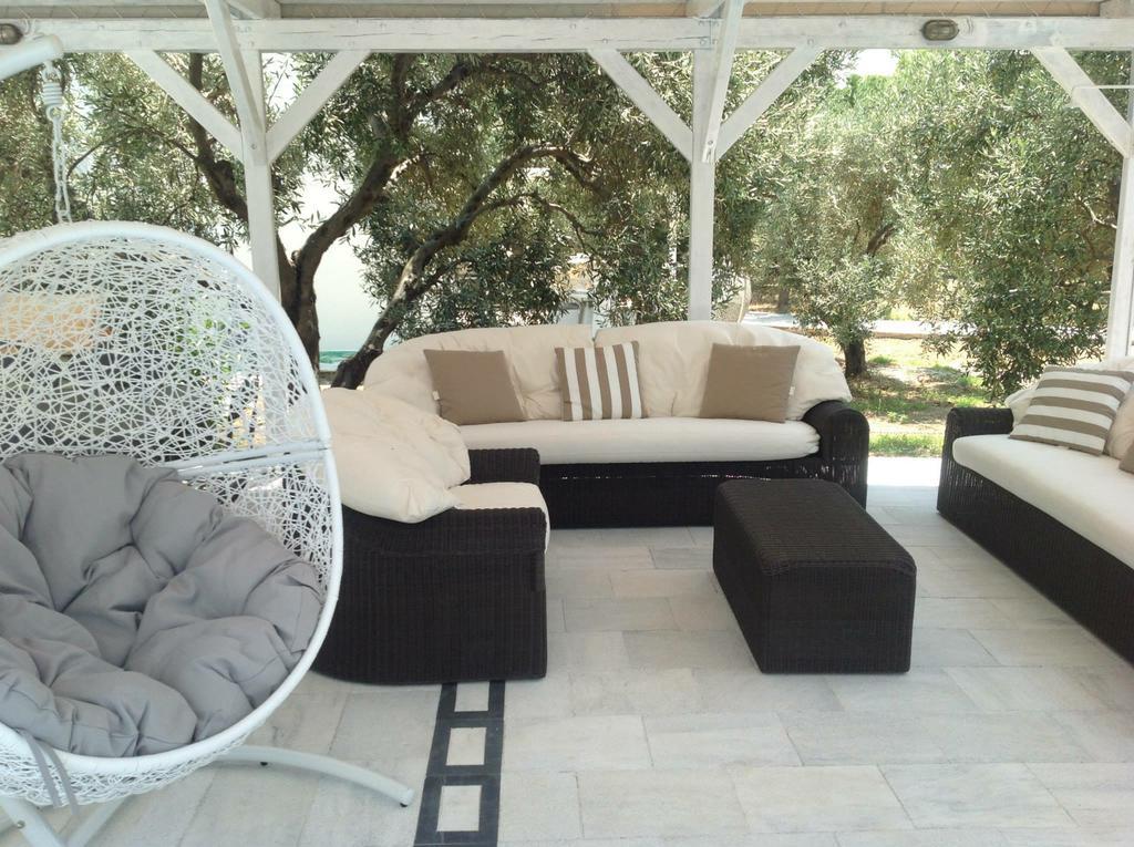 Chiqui Luxury Apartments Alónnisos エクステリア 写真